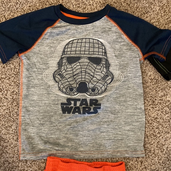 Star wars shirts size 6 with coordinating shorts. One Nike one under armor. - Picture 2 of 5